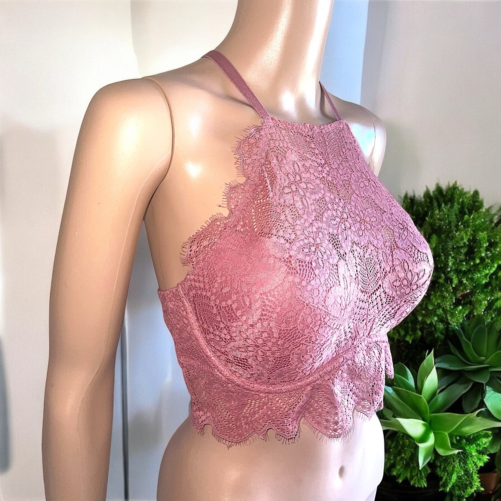 Victoria's Secret PINK Eyelash Lace High-Neck Bralette - Picture 12 of 16